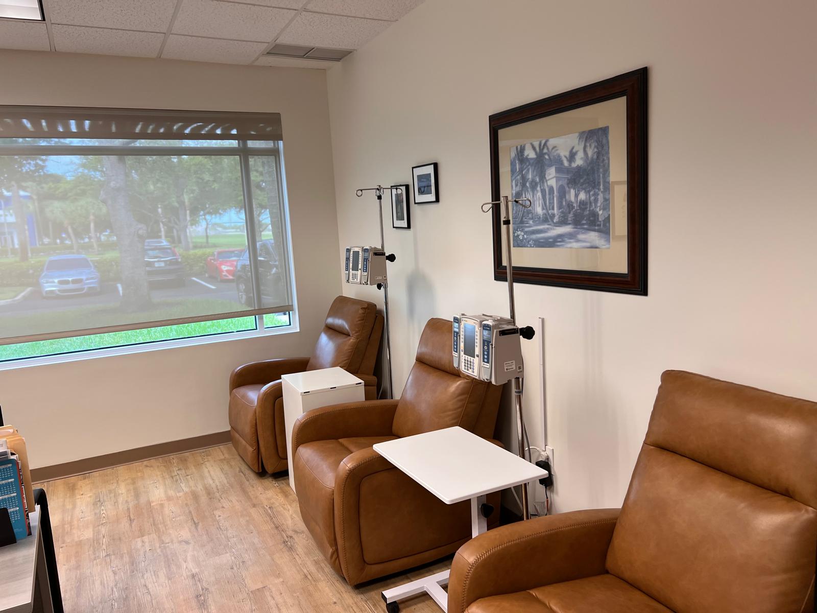 Alzheimer's infusion therapy equipment